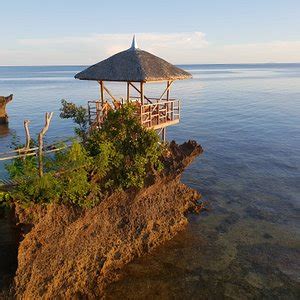 𝗧𝗛𝗘 𝟭𝟬 𝗕𝗘𝗦𝗧 Hotels in Romblon of Aug 2024 (from ₱1,072).